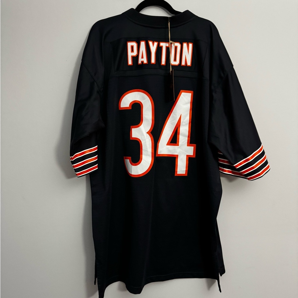 Chicago Bears Jersey - Picture 5 of 10